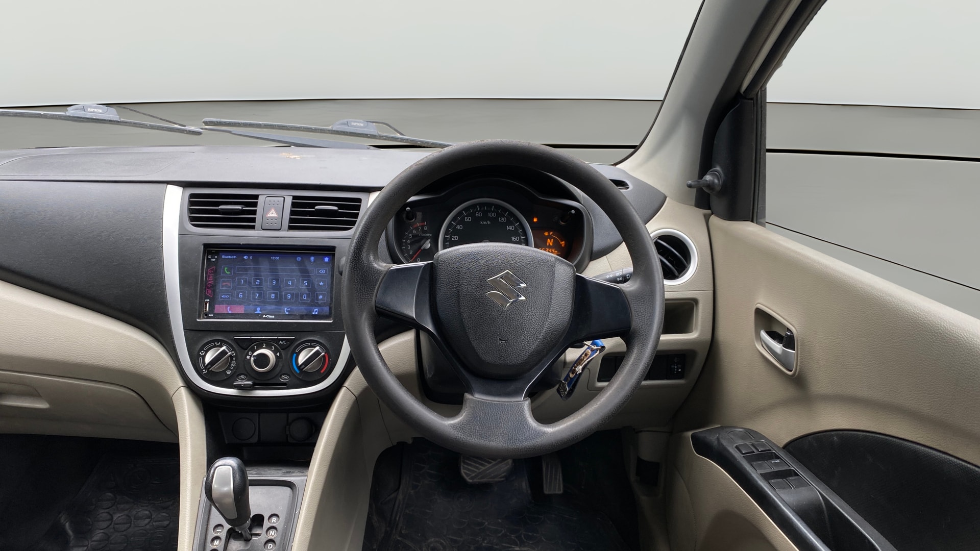 View 2017 Maruti Suzuki 1000 Base Variant Image 12 Used 2017 Maruti Suzuki 1000 Base Variant Image 12