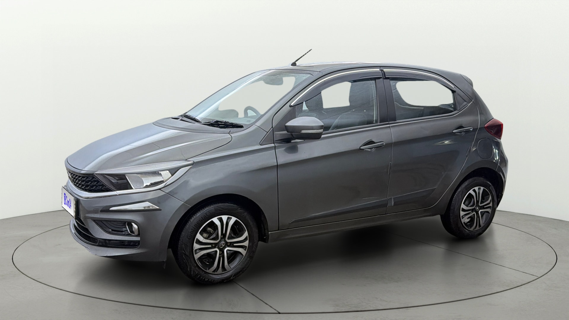 View 2021 Tata Tiago Revotorq XB Image 20 Used 2021 Tata Tiago Revotorq XB Image 20