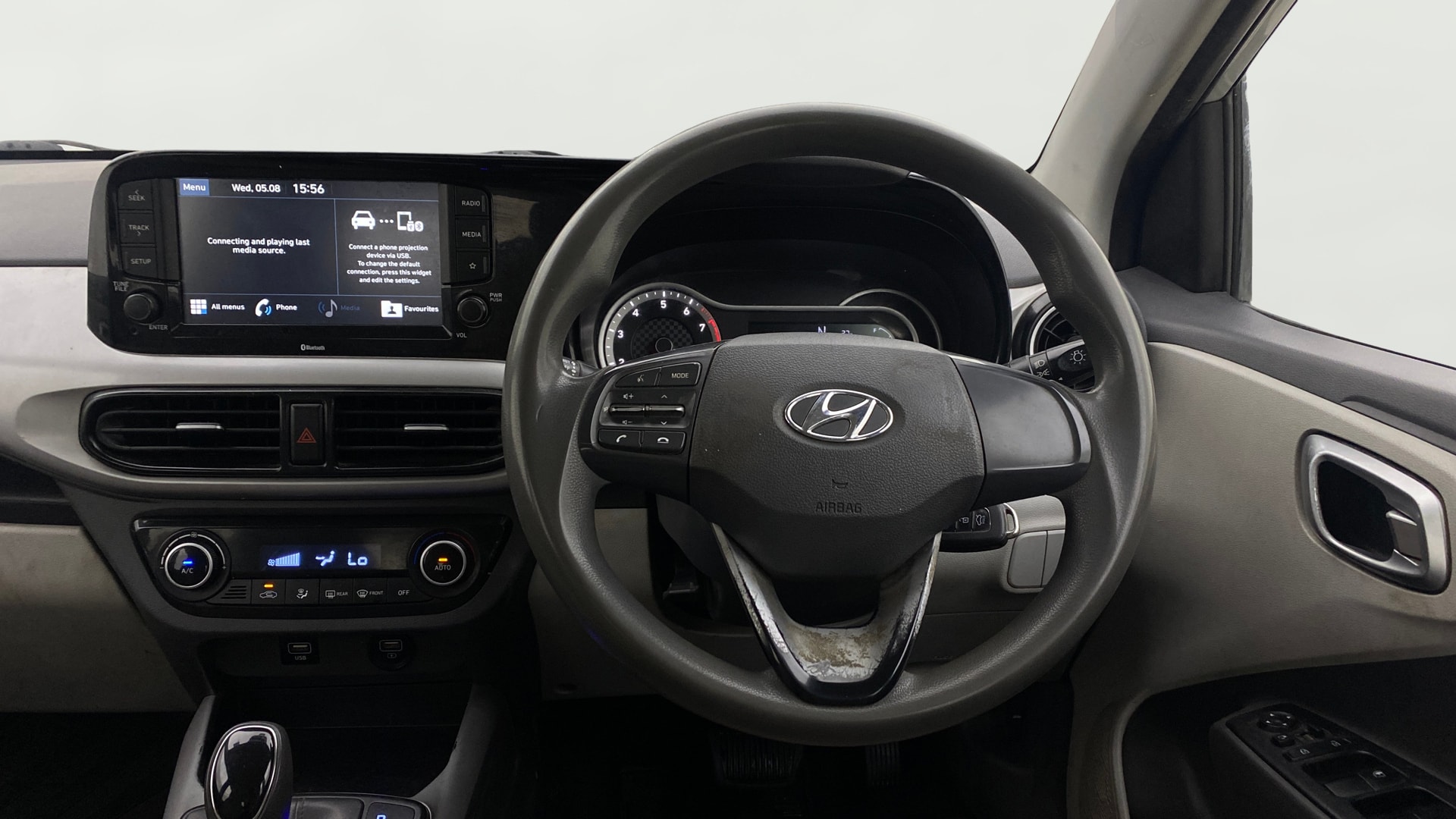 View 2020 Hyundai Grand i10 Nios Sportz Petrol AMT Image 12 Used 2020 Hyundai Grand i10 Nios Sportz Petrol AMT Image 12