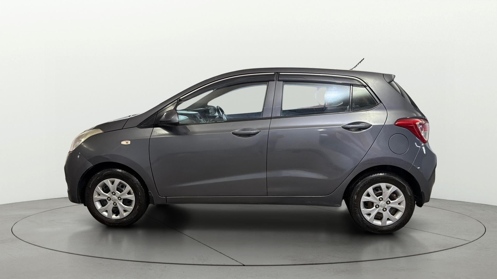 Used 2016 Hyundai Grand i10 Used 2016 Hyundai Grand i10