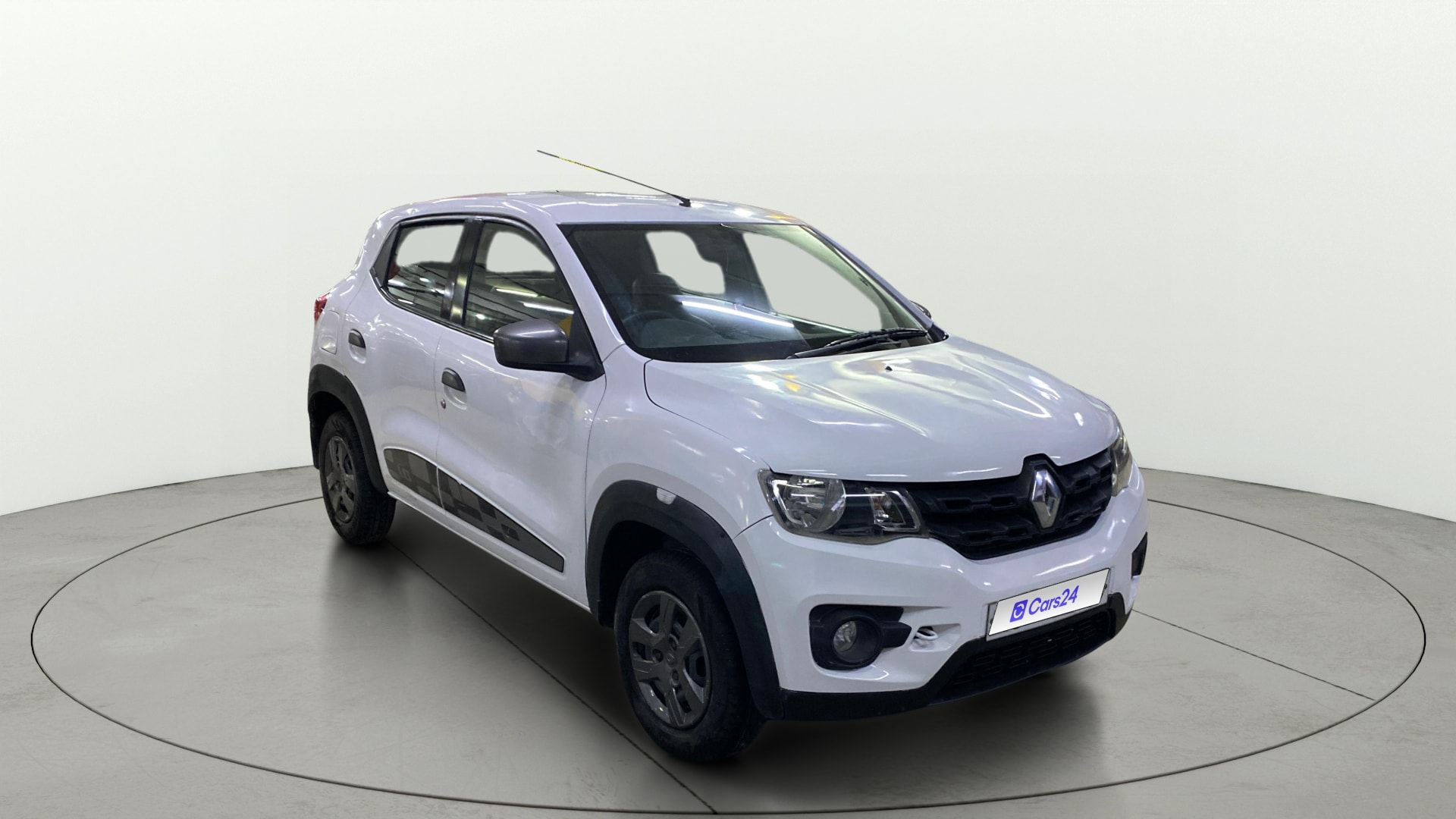 View 2016 Renault Kwid RXT 1.0 Image 13 Used 2016 Renault Kwid RXT 1.0 Image 13