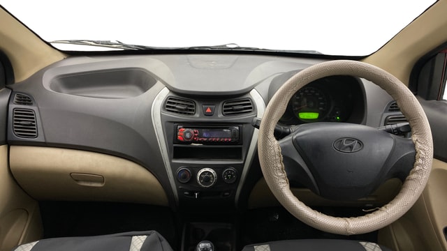 View Hyundai EON Image 15 Used Hyundai EON Image 15