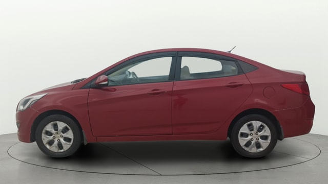 View Hyundai Fluidic Verna Image 5 Used Hyundai Fluidic Verna Image 5