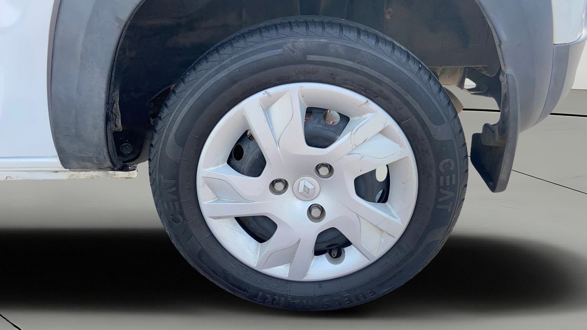 View 2024 Renault Kwid RXT 1.0 Image 11 Used 2024 Renault Kwid RXT 1.0 Image 11