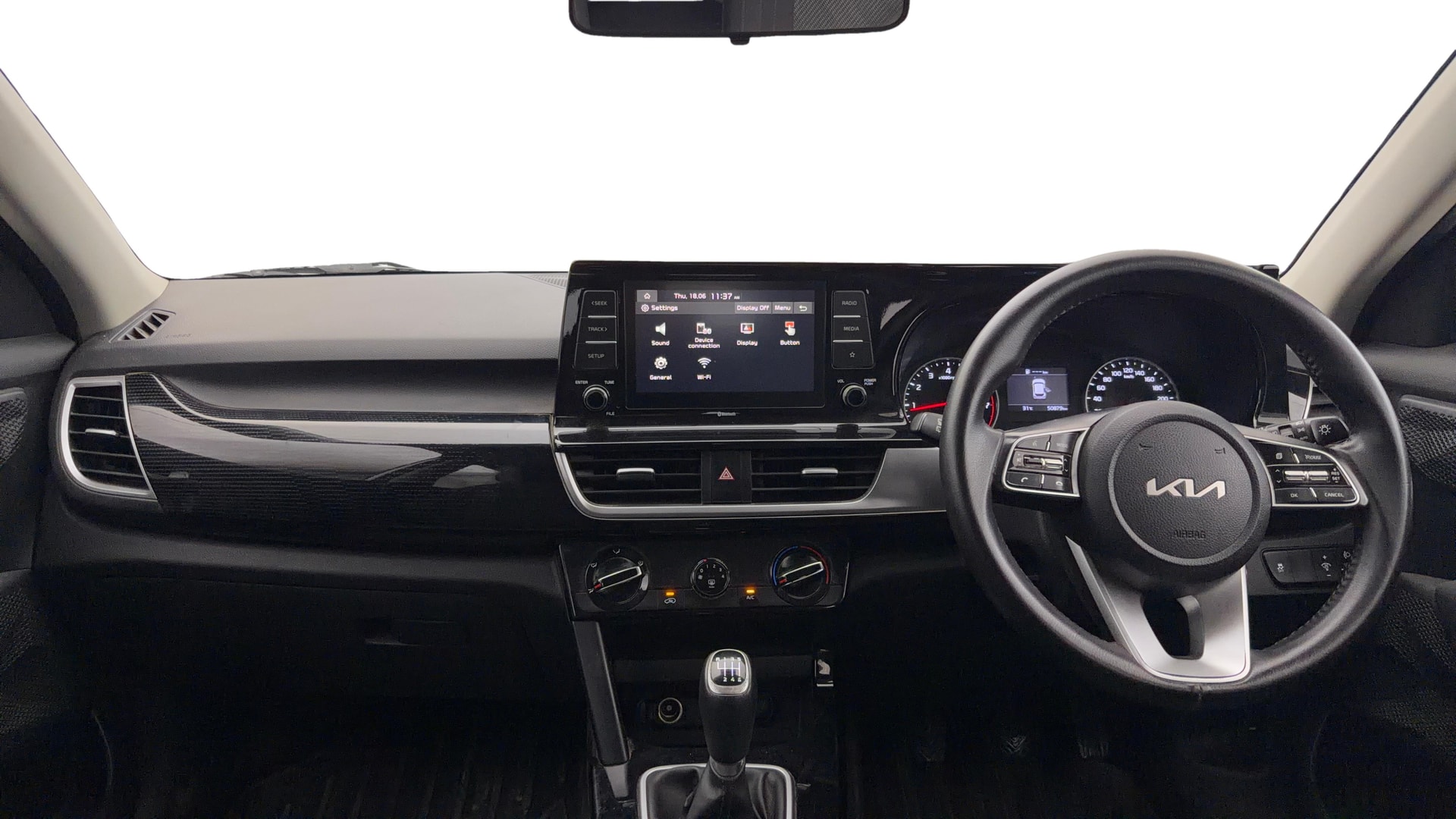 View 2022 Kia Seltos Smartstream G1.5 6MT HTK Plus Image 16 Used 2022 Kia Seltos Smartstream G1.5 6MT HTK Plus Image 16