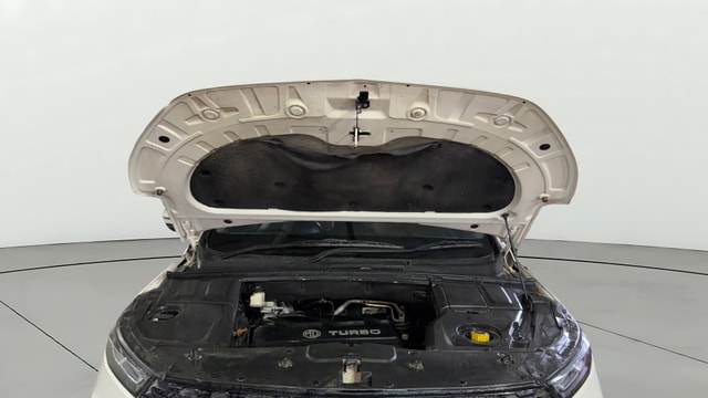 View MG Hector Plus Image 21 Used MG Hector Plus Image 21