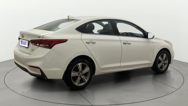 View Hyundai Verna Image 45 Used Hyundai Verna Image 45