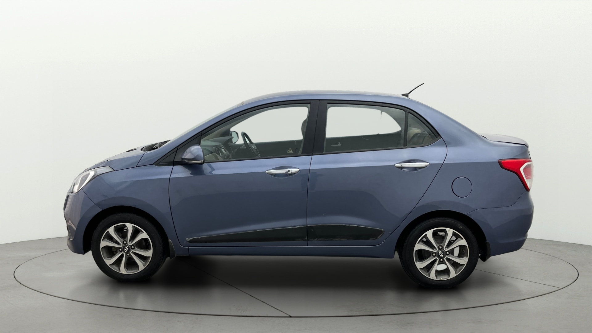 View 2014 Hyundai Xcent SX Petrol Image 5 Used 2014 Hyundai Xcent SX Petrol Image 5