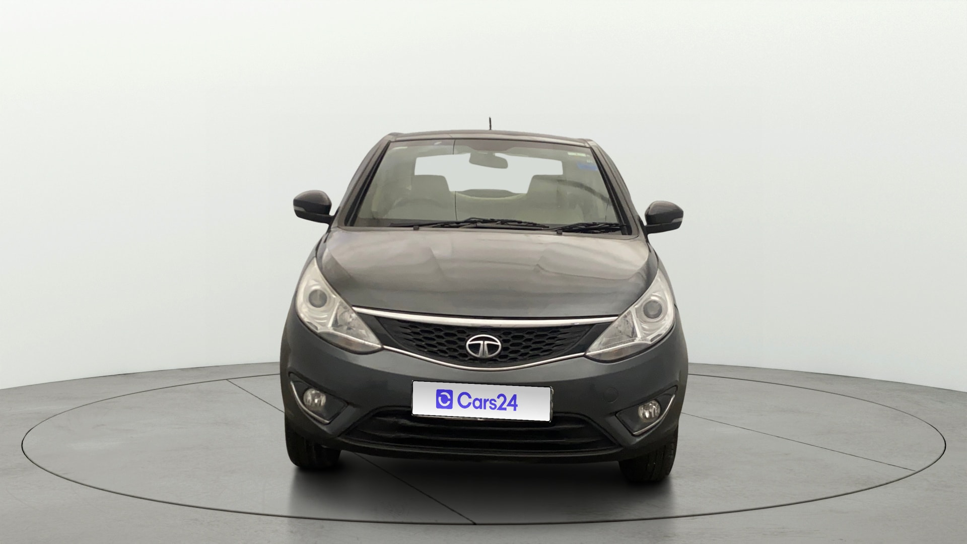 View 2016 Tata Zest XM Petrol Image 1 Used 2016 Tata Zest XM Petrol Image 1