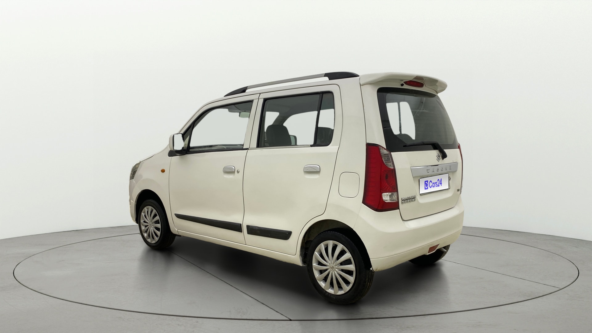 View 2015 Maruti Suzuki 1000 Base Variant Image 2 Used 2015 Maruti Suzuki 1000 Base Variant Image 2