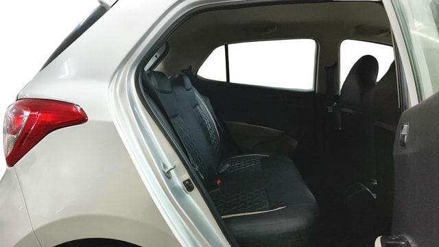 View Hyundai Grand i10 Image 28 Used Hyundai Grand i10 Image 28