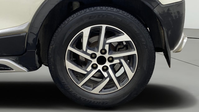 View Mahindra XUV300 Image 8 Used Mahindra XUV300 Image 8
