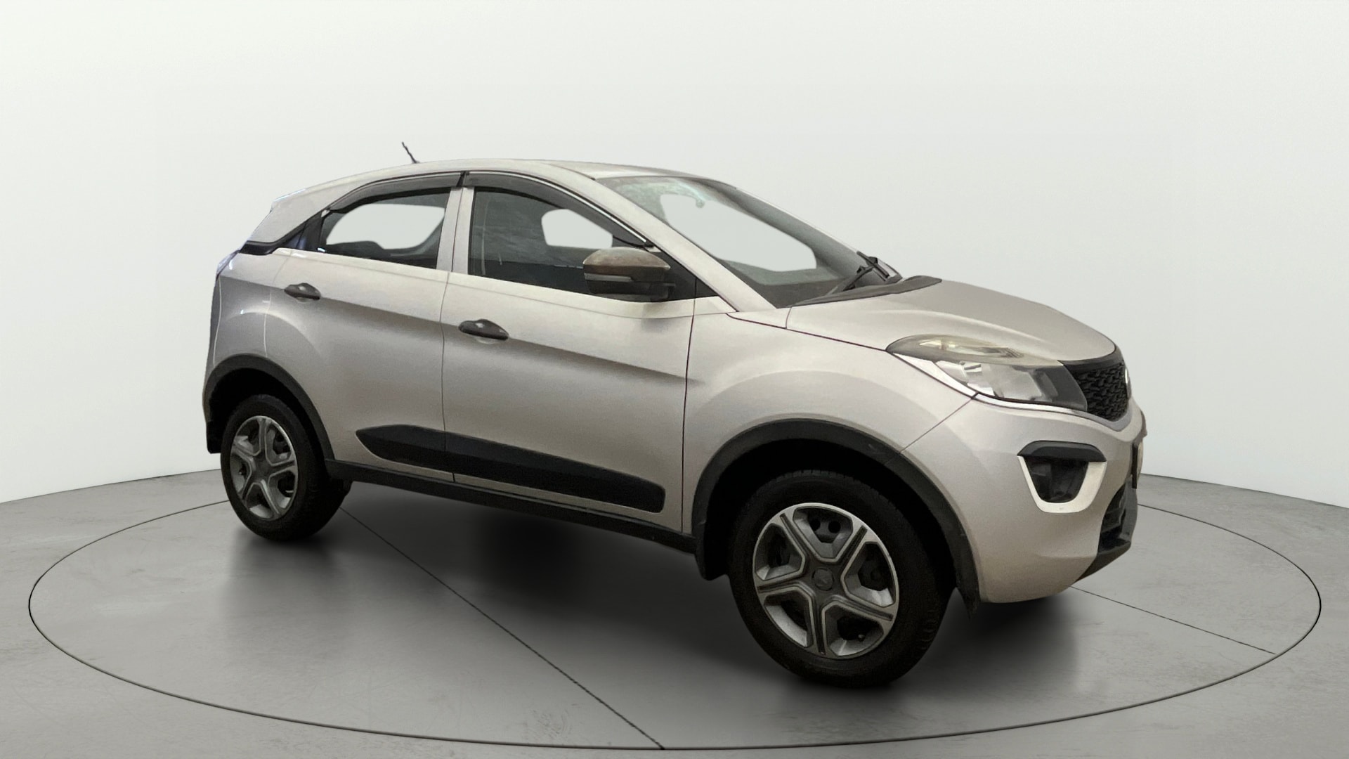 View 2017 Tata Nexon Revotron XM Image 35 Used 2017 Tata Nexon Revotron XM Image 35