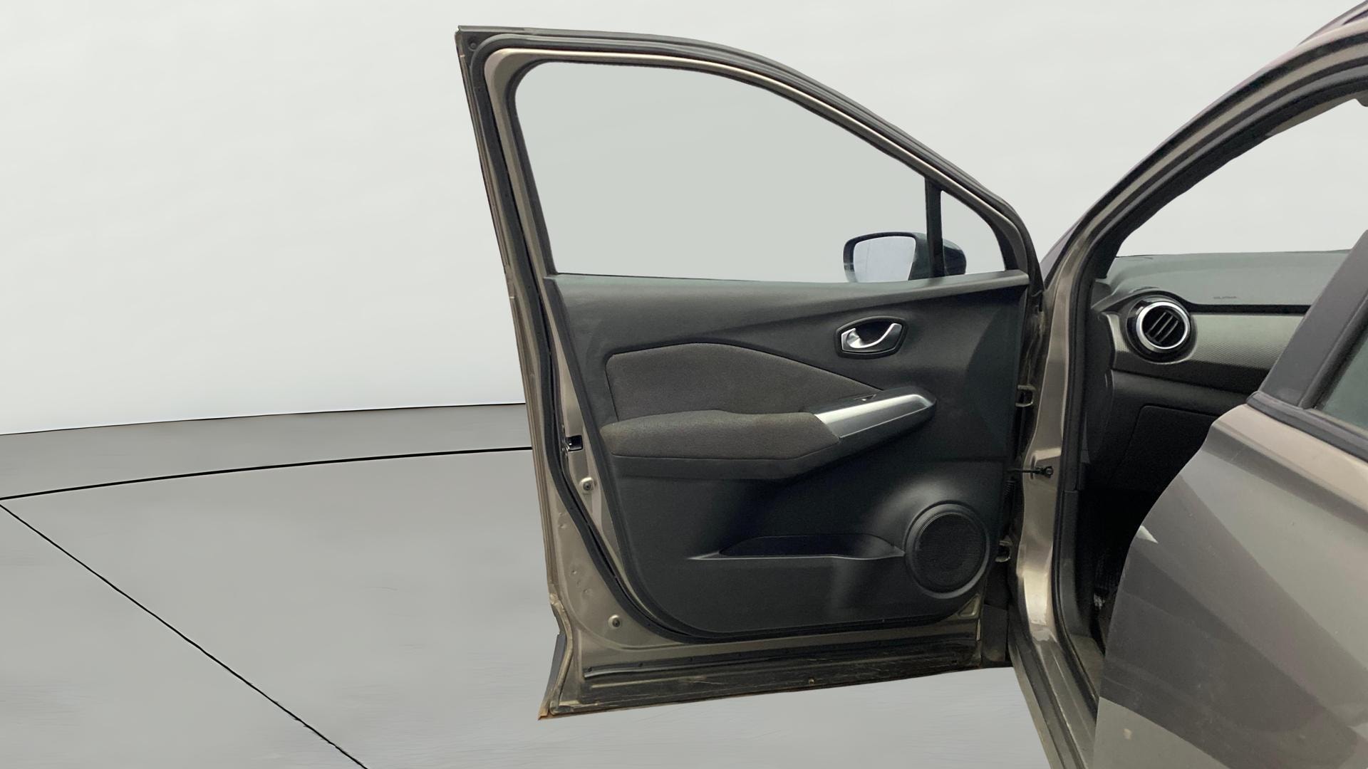 Used 2019 Nissan Kicks Used 2019 Nissan Kicks