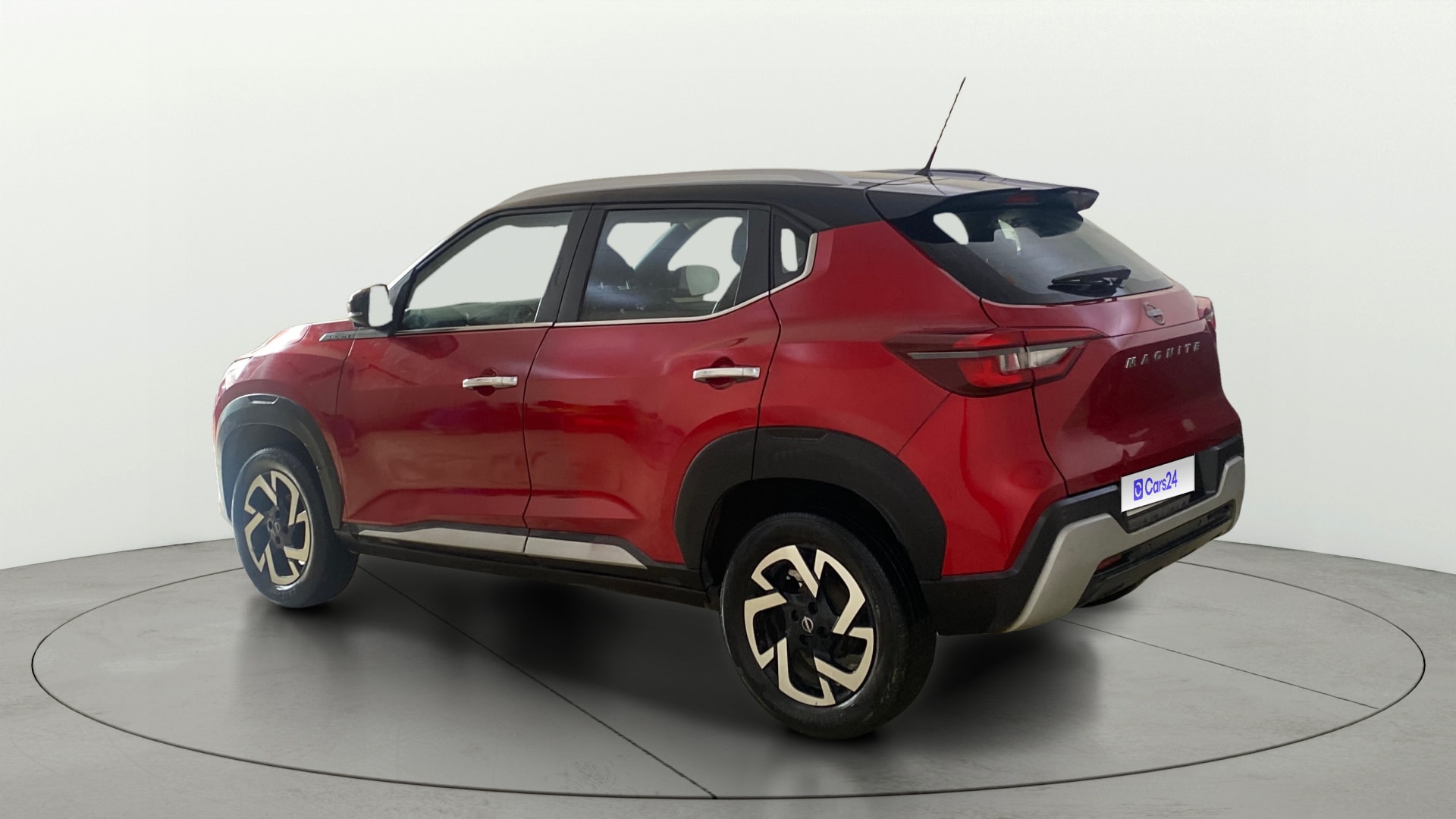View 2021 Nissan Magnite XV Premium Image 2 Used 2021 Nissan Magnite XV Premium Image 2