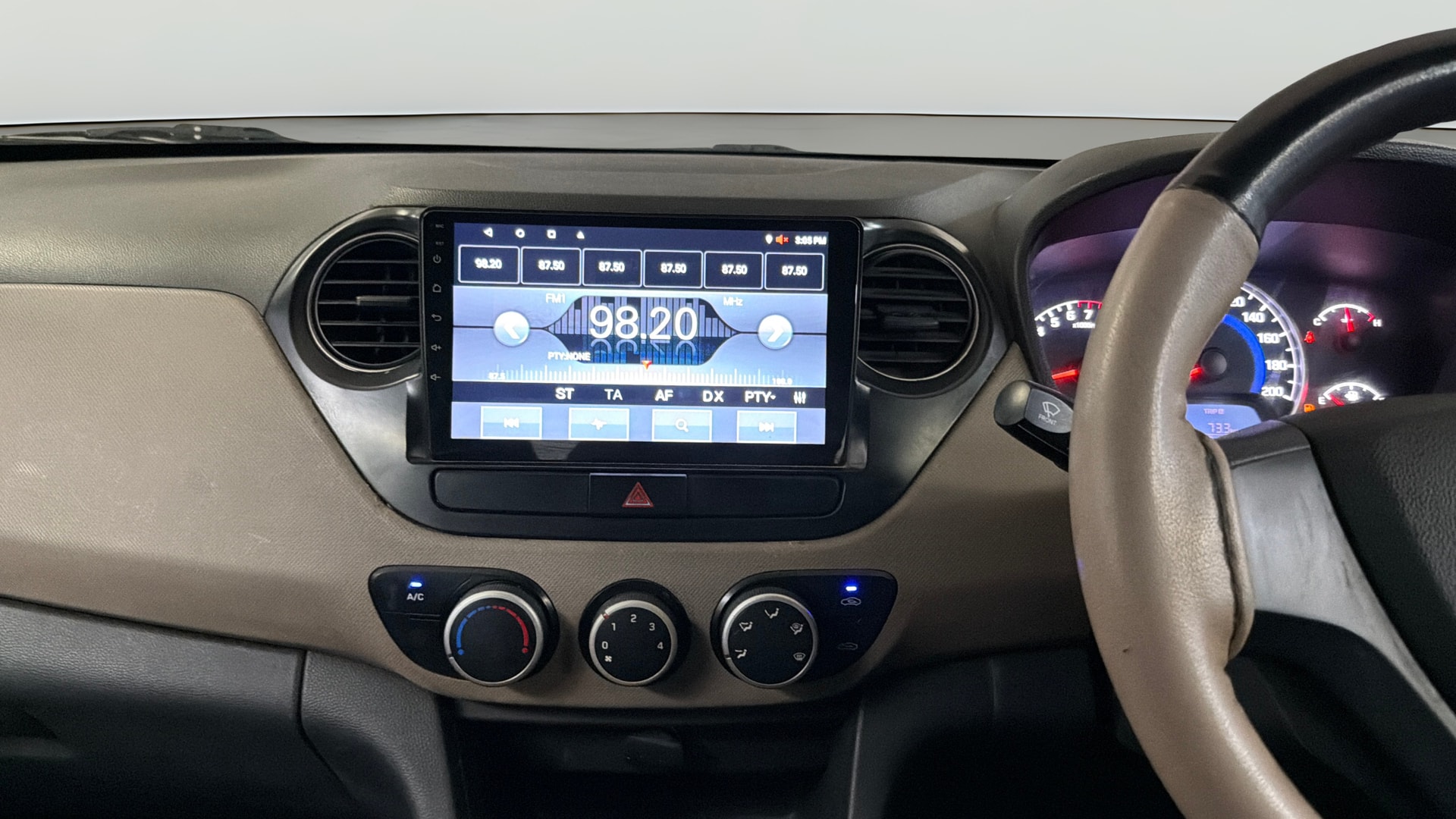 Used 2017 Hyundai Grand i10 Used 2017 Hyundai Grand i10