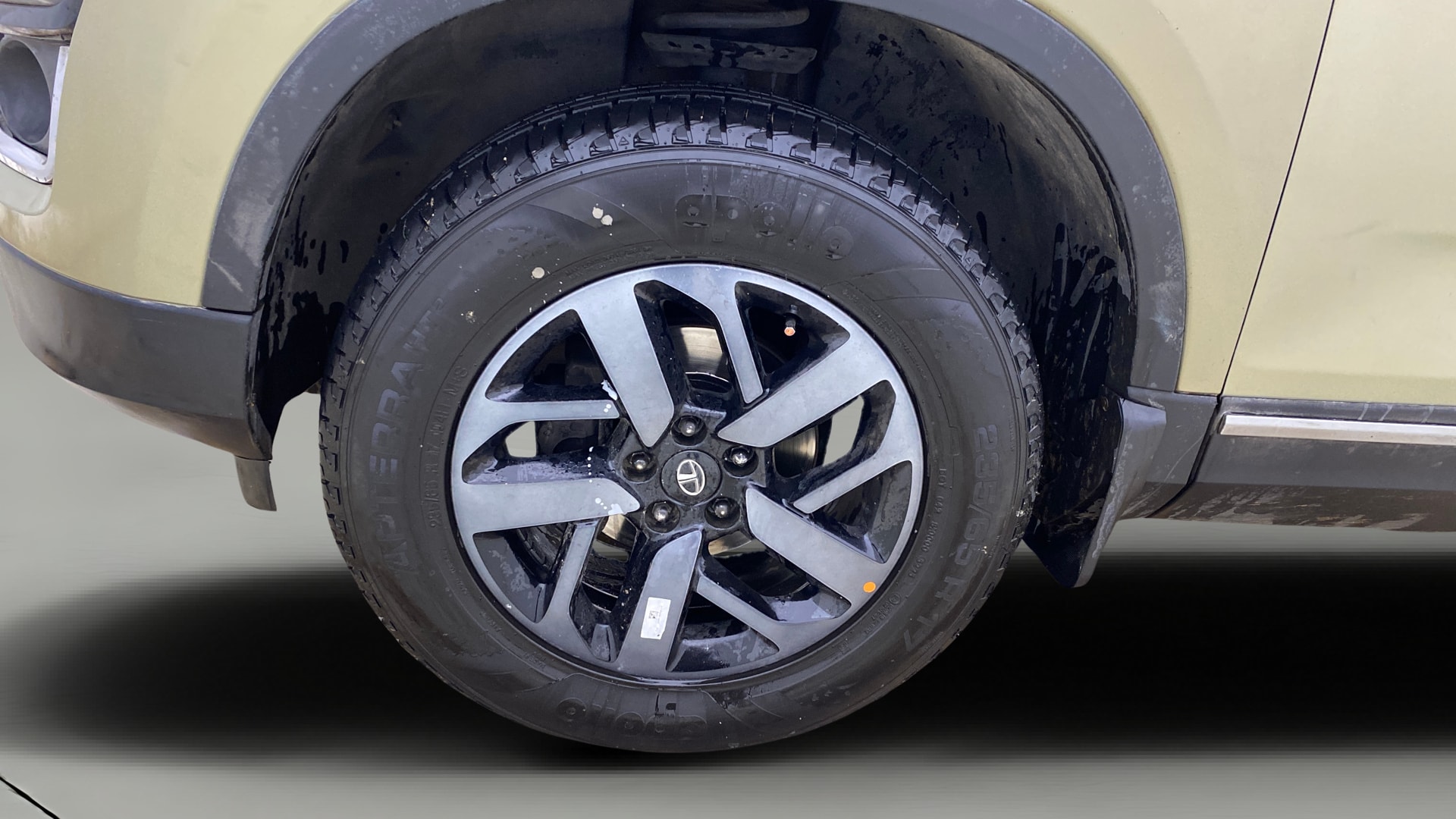 View 2022 Tata Harrier XE Image 36 Used 2022 Tata Harrier XE Image 36
