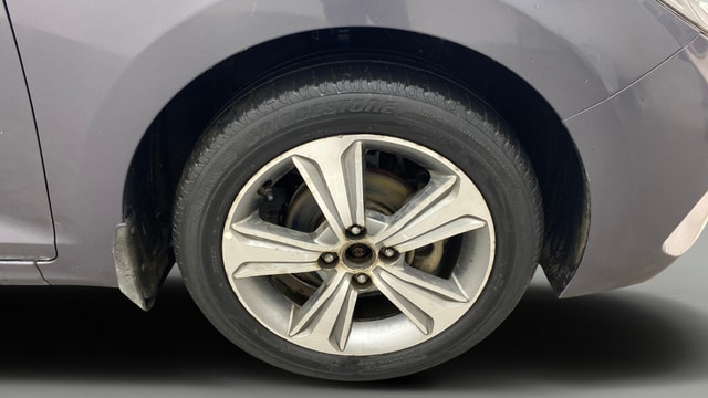 View Hyundai Verna Image 44 Used Hyundai Verna Image 44