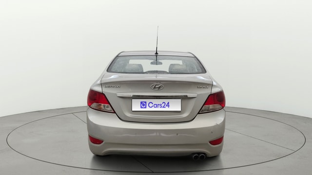 View Hyundai Fluidic Verna Image 40 Used Hyundai Fluidic Verna Image 40