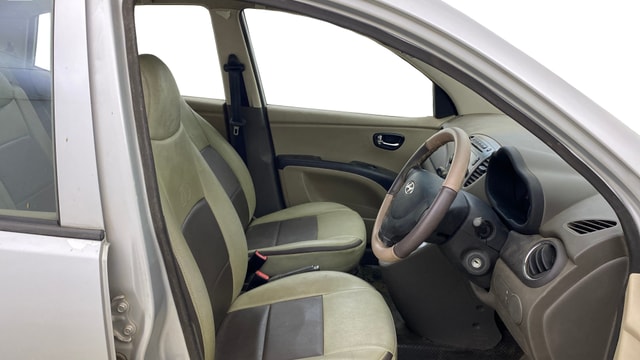 View Hyundai i10 Image 25 Used Hyundai i10 Image 25