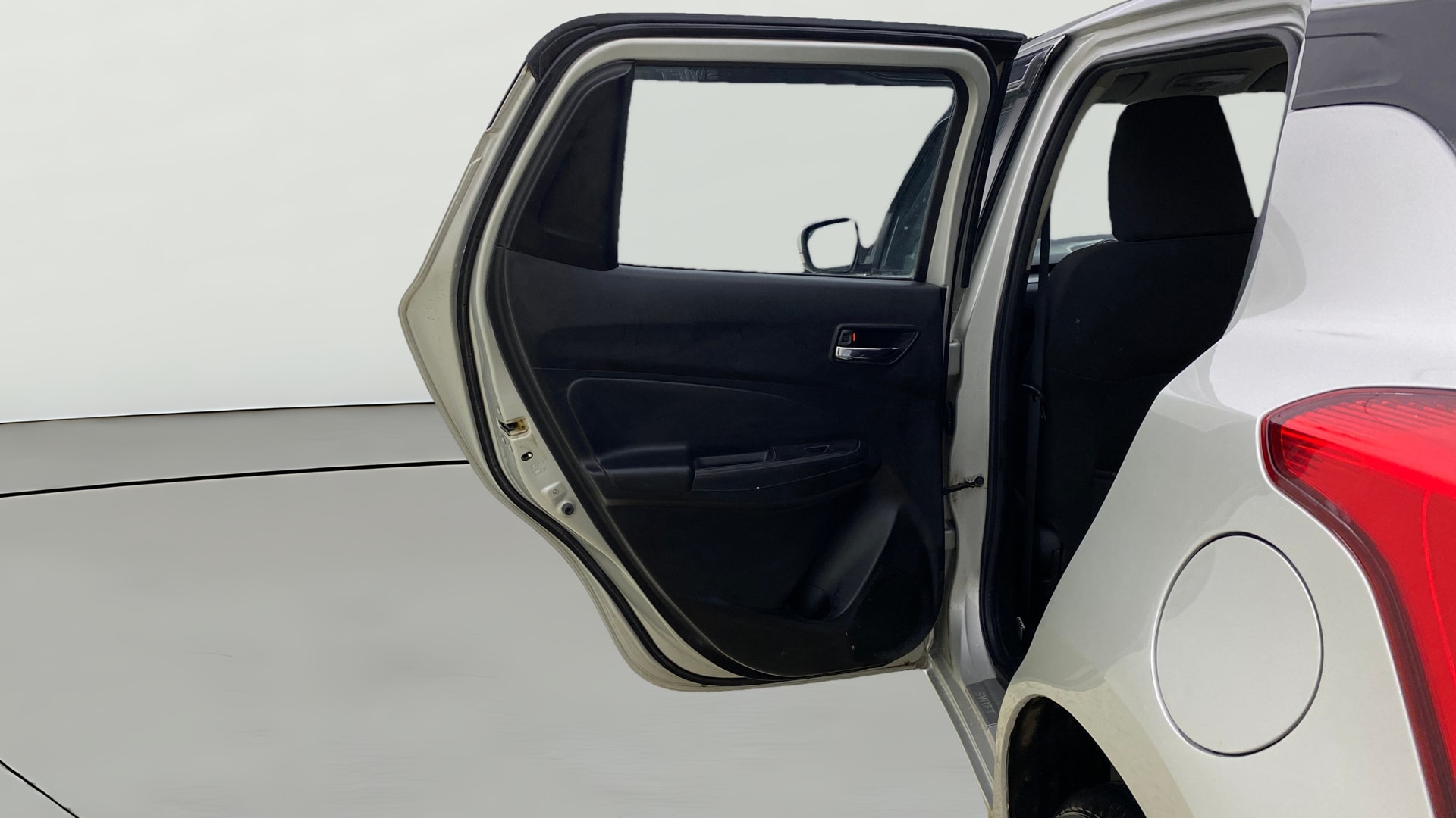 View 2019 Maruti Suzuki 1000 Base Variant Image 22 Used 2019 Maruti Suzuki 1000 Base Variant Image 22