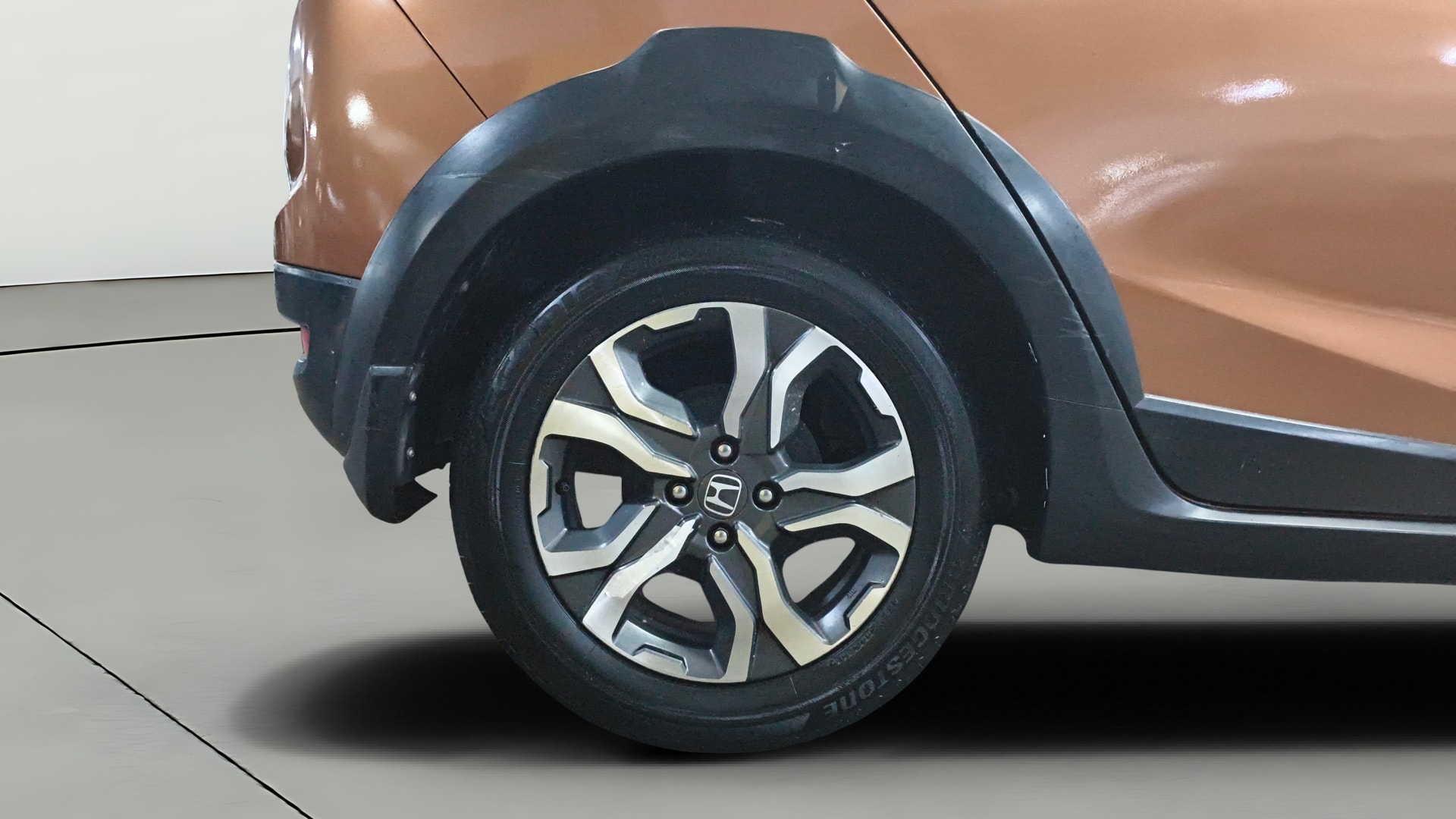 View 2017 Honda WR-V S MT Diesel Edge Edition Image 24 Used 2017 Honda WR-V S MT Diesel Edge Edition Image 24