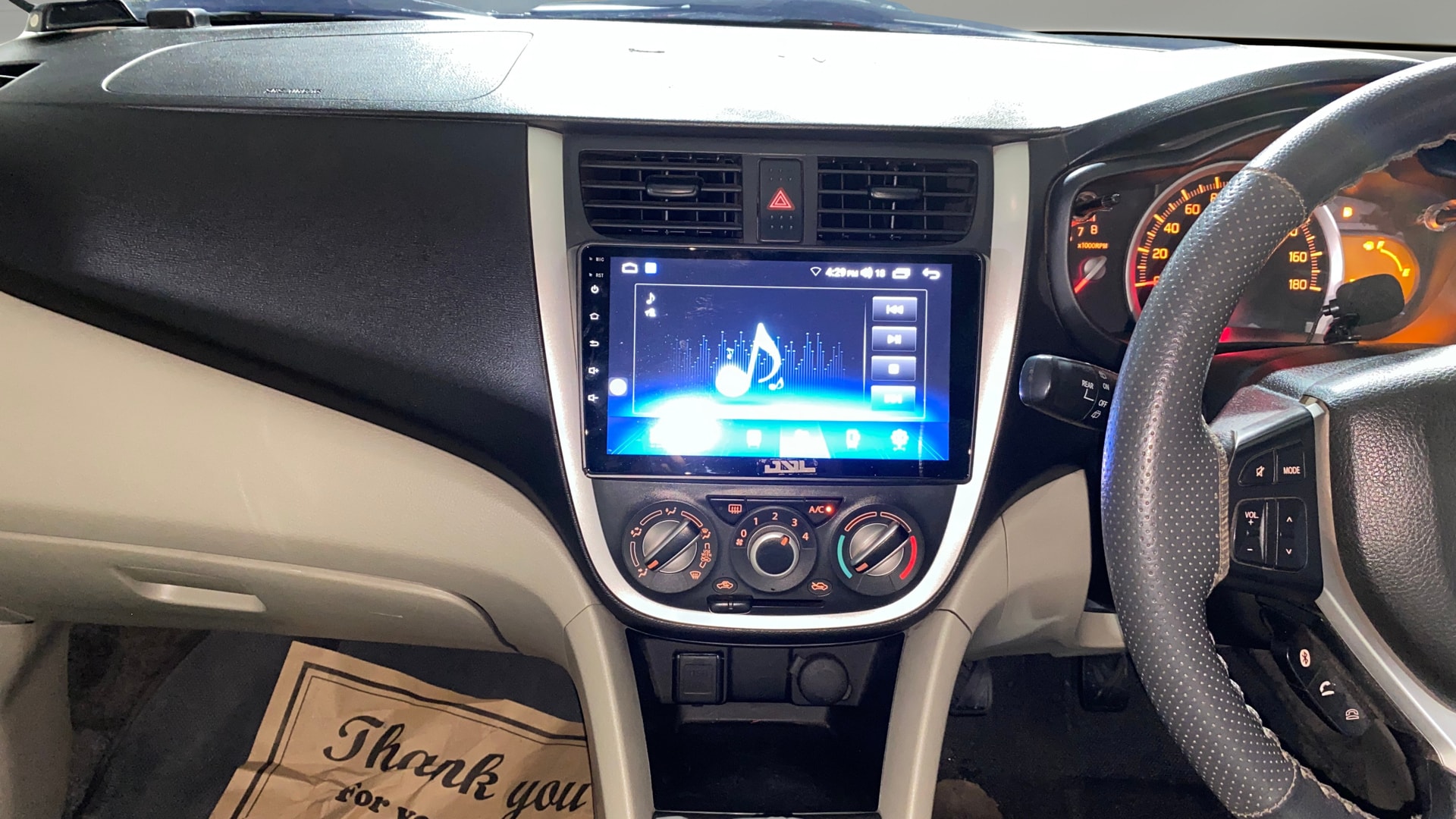 View 2017 Maruti Suzuki 1000 Base Variant Image 17 Used 2017 Maruti Suzuki 1000 Base Variant Image 17