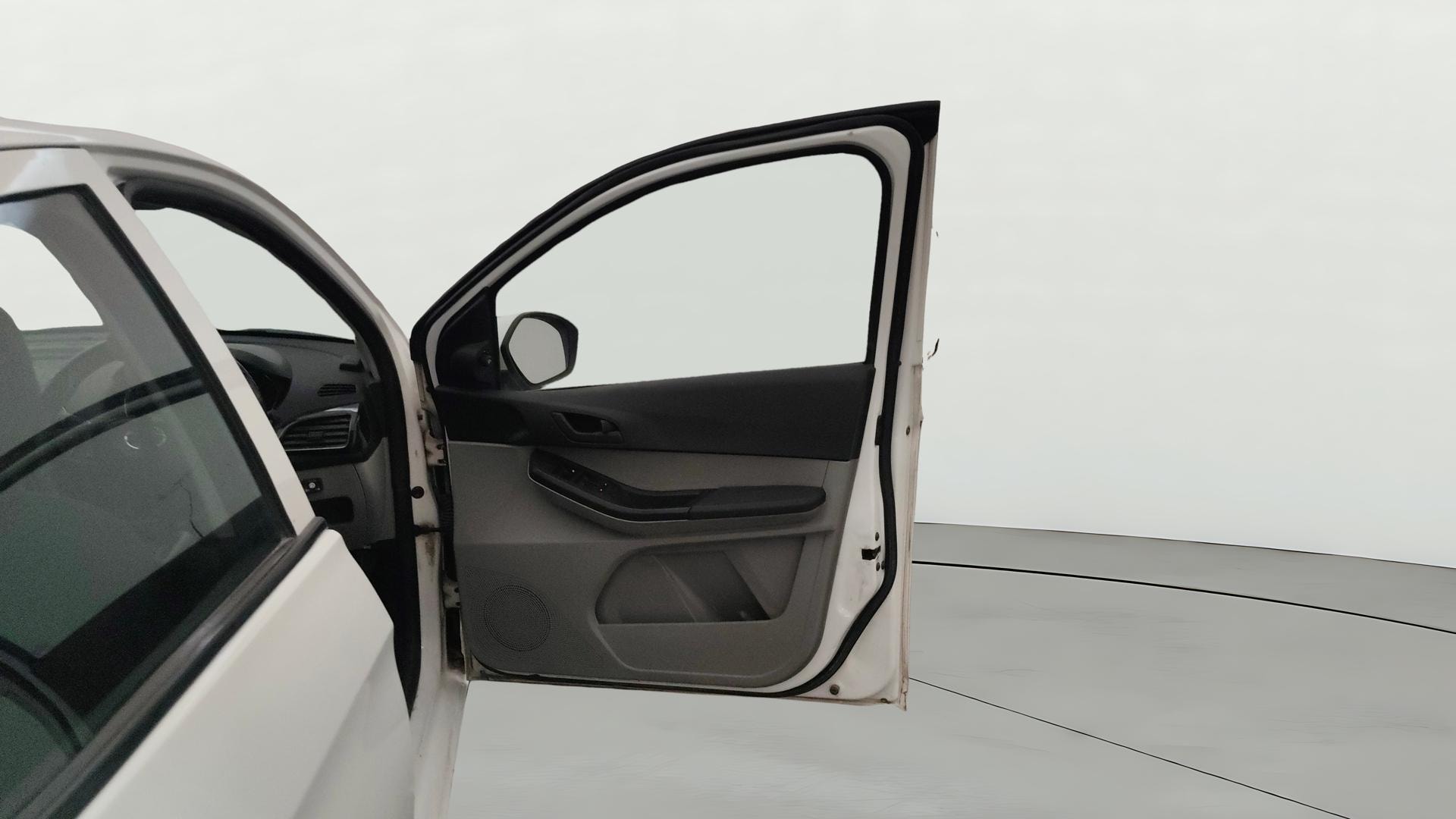 Used 2021 Tata Tiago Used 2021 Tata Tiago