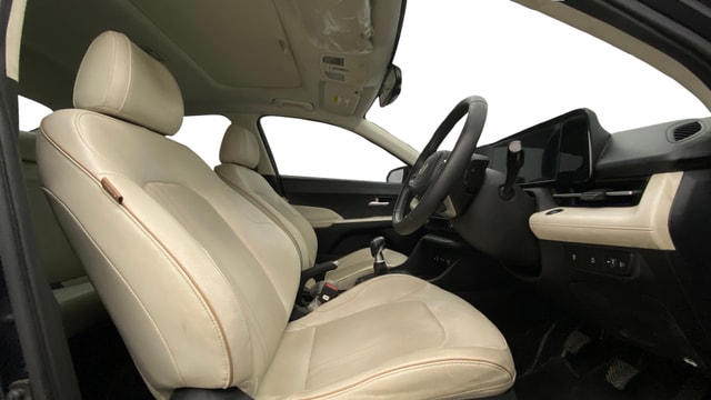 View Hyundai Verna Image 28 Used Hyundai Verna Image 28