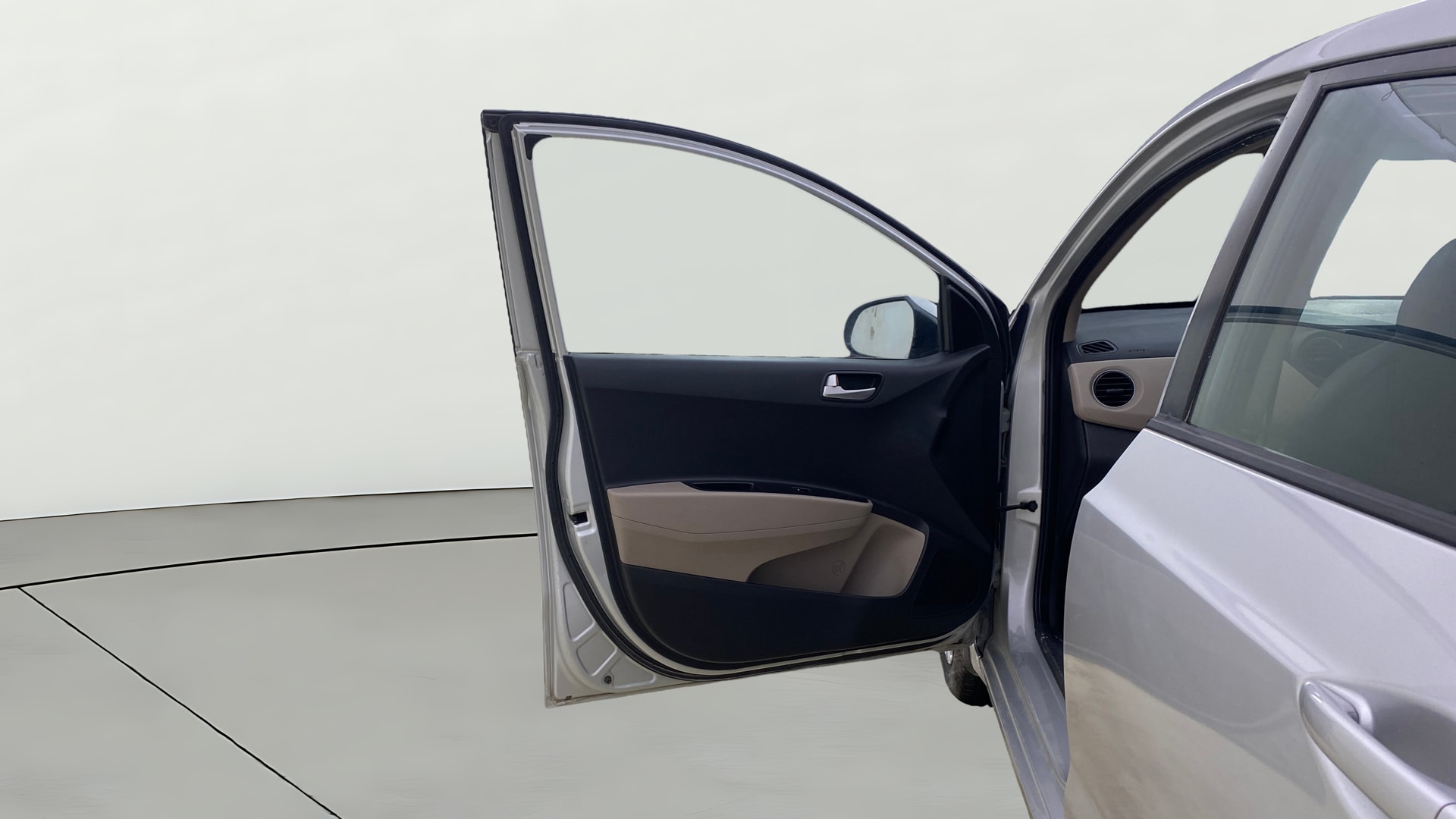 View 2018 Hyundai Xcent S Petrol Image 31 Used 2018 Hyundai Xcent S Petrol Image 31