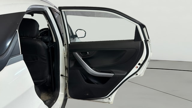 View Tata Nexon Image 7 Used Tata Nexon Image 7
