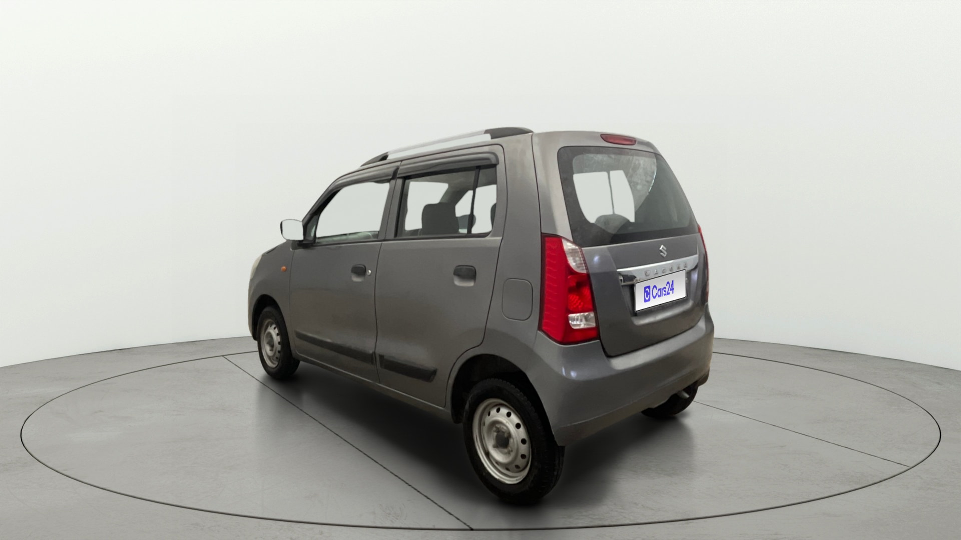 View 2017 Maruti Suzuki 1000 Base Variant Image 2 Used 2017 Maruti Suzuki 1000 Base Variant Image 2