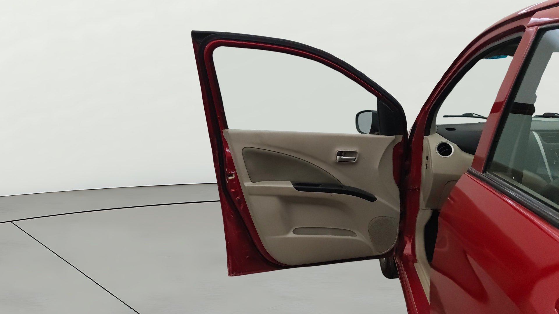 View 2018 Maruti Suzuki 1000 Base Variant Image 30 Used 2018 Maruti Suzuki 1000 Base Variant Image 30