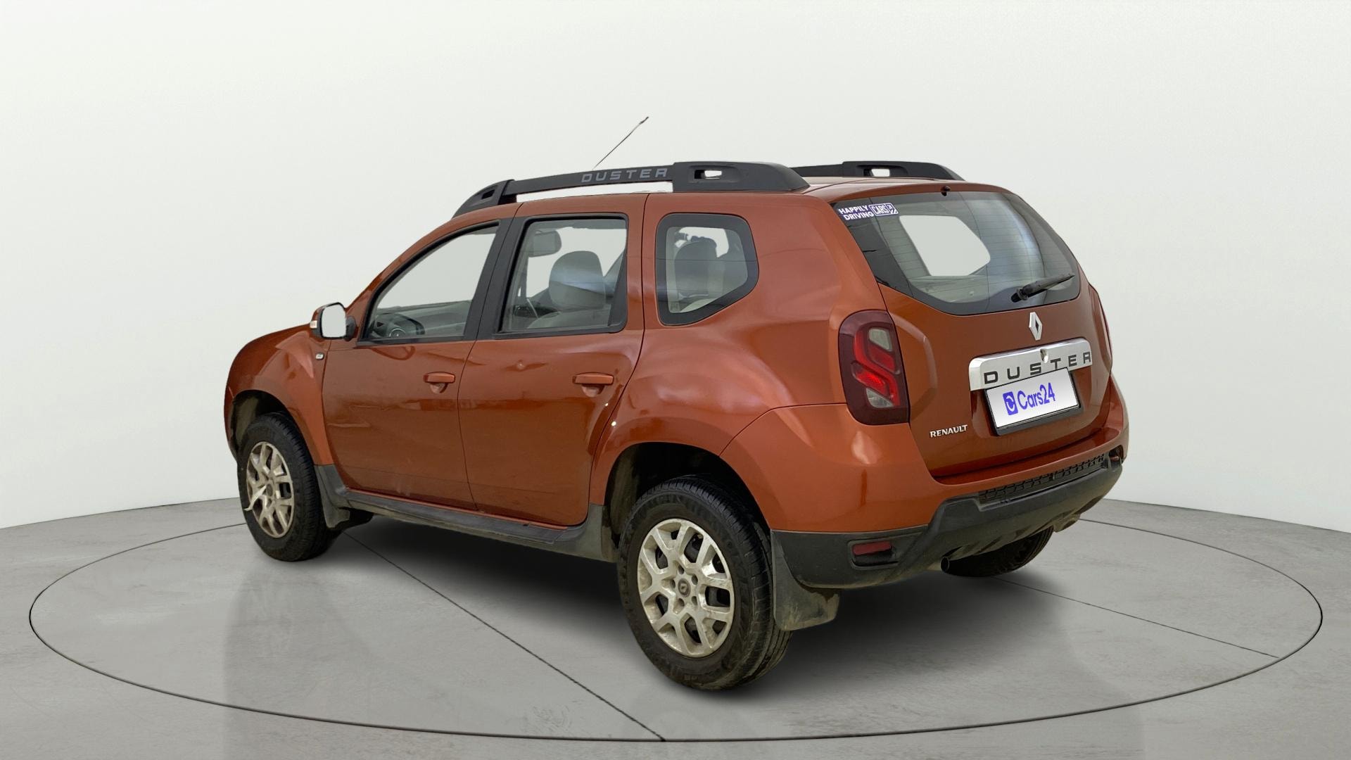View 2016 Renault Duster Petrol RXL Image 2 Used 2016 Renault Duster Petrol RXL Image 2