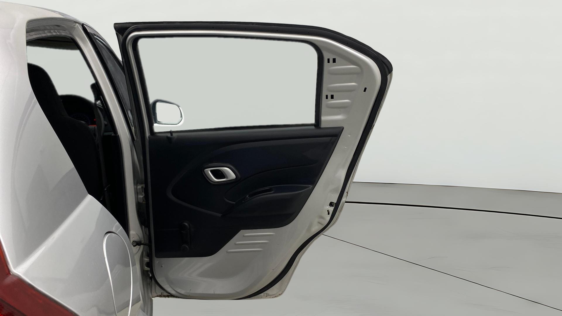 View 2019 Datsun Redi GO T(O)-0.8L BS IV Image 7 Used 2019 Datsun Redi GO T(O)-0.8L BS IV Image 7
