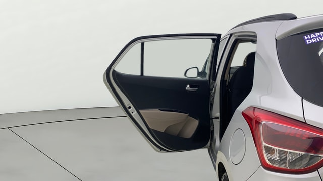 View Hyundai Grand i10 Image 14 Used Hyundai Grand i10 Image 14