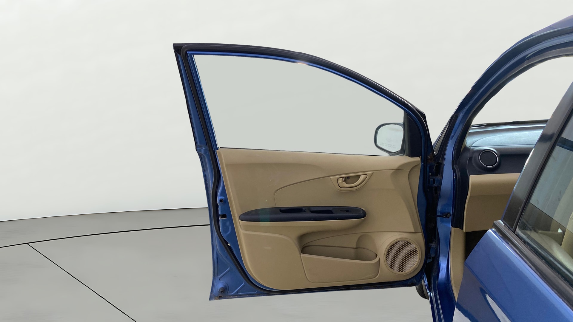 View 2014 Honda Amaze E MT Petrol BS IV Image 31 Used 2014 Honda Amaze E MT Petrol BS IV Image 31