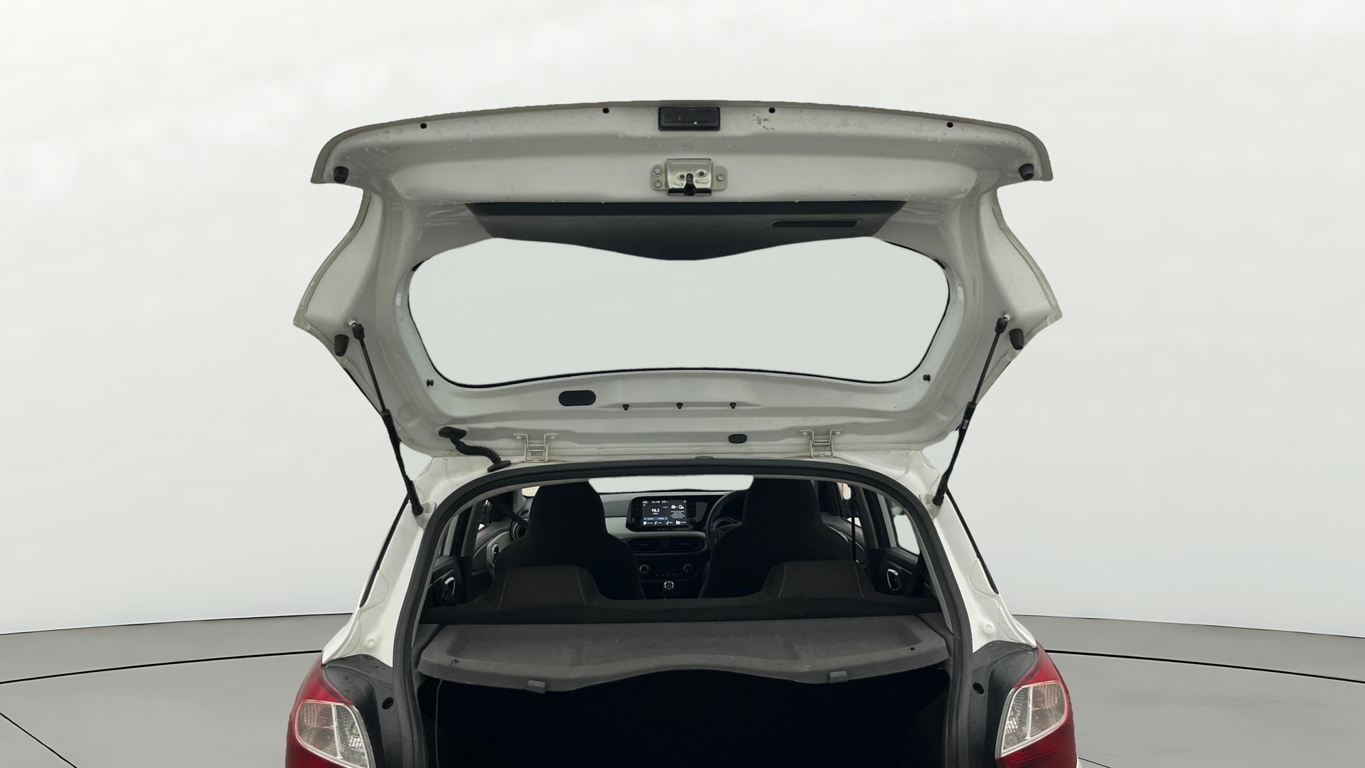 View 2020 Hyundai Grand i10 Nios Sportz Petrol Image 16 Used 2020 Hyundai Grand i10 Nios Sportz Petrol Image 16