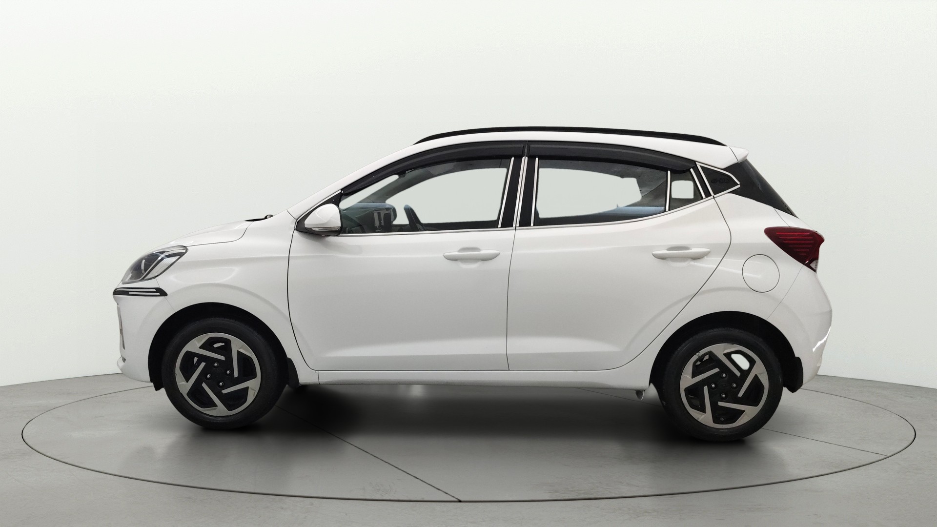 View 2025 Hyundai Grand i10 Nios Sportz CNG Image 5 Used 2025 Hyundai Grand i10 Nios Sportz CNG Image 5