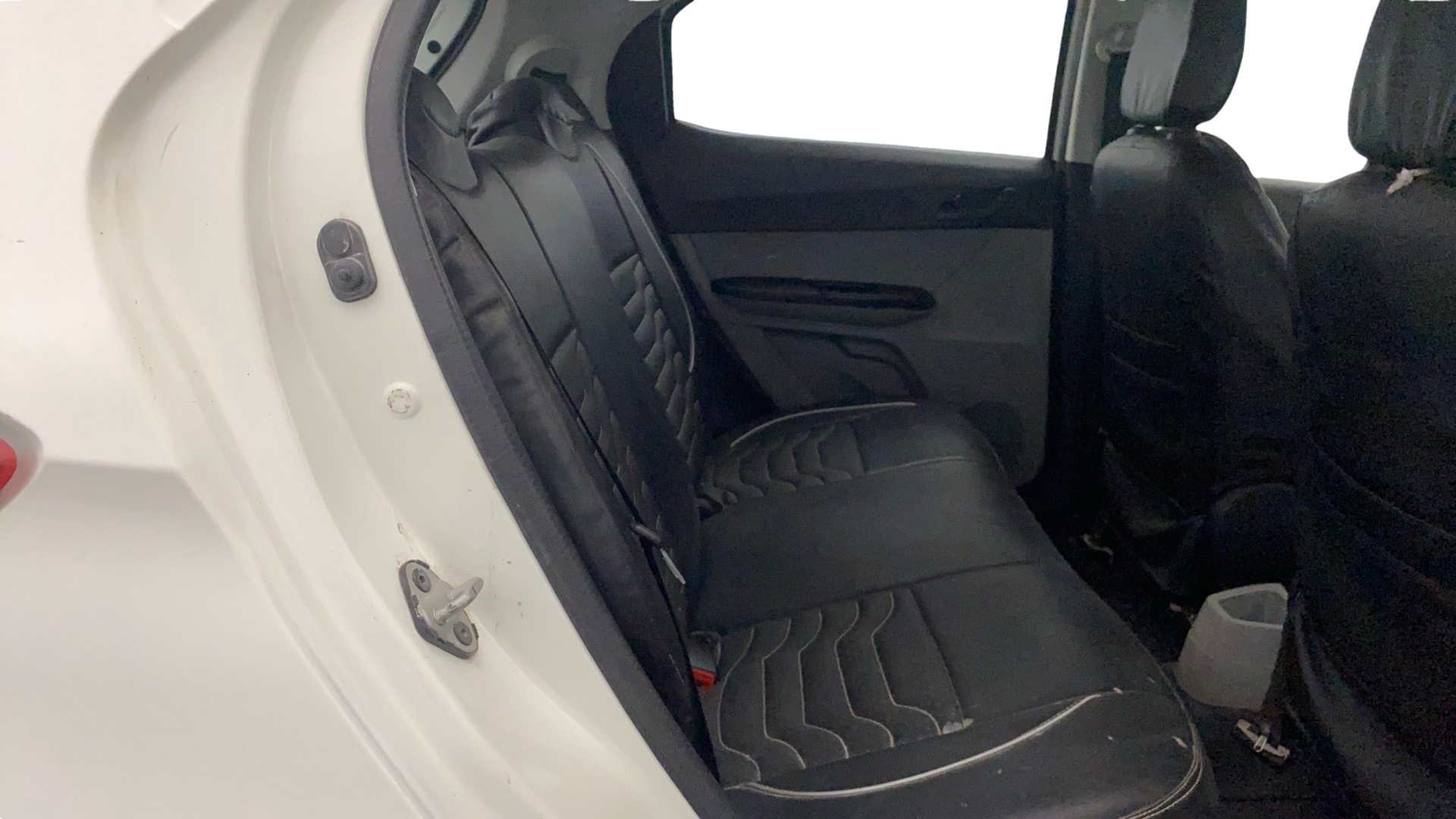 View 2022 Tata Tiago Revotorq XB Image 28 Used 2022 Tata Tiago Revotorq XB Image 28