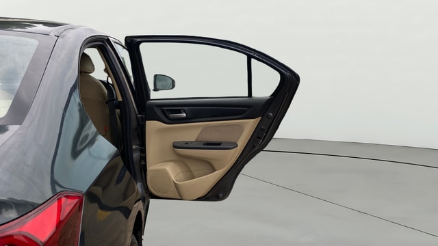 View Honda Amaze Image 7 Used Honda Amaze Image 7