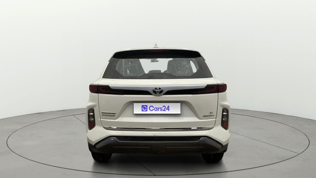 View Toyota Urban Cruiser Hyryder Image 40 Used Toyota Urban Cruiser Hyryder Image 40
