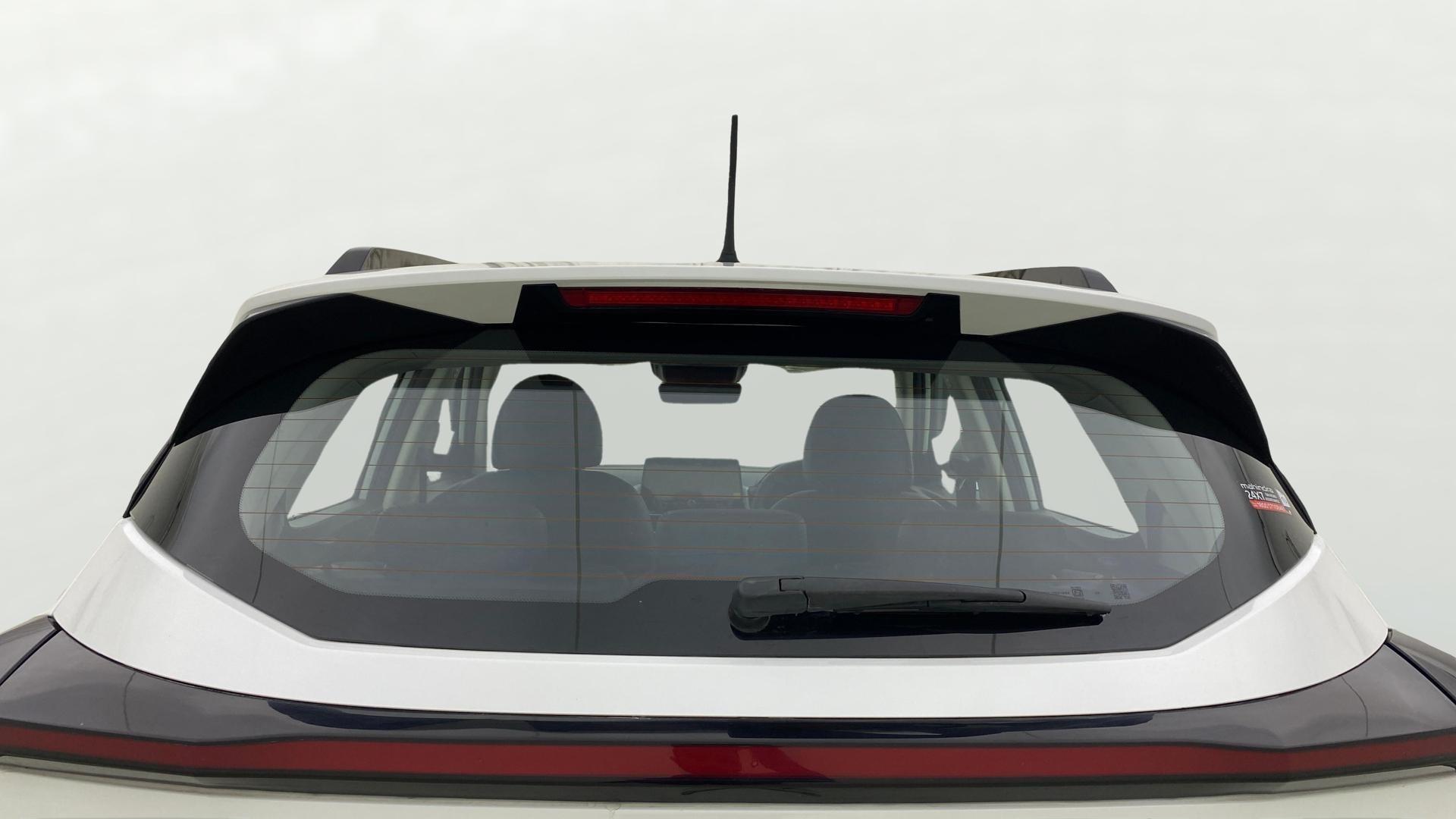 View 2025 Mahindra XUV 3XO AX5L 1.2 TGDi AT Image 5 Used 2025 Mahindra XUV 3XO AX5L 1.2 TGDi AT Image 5
