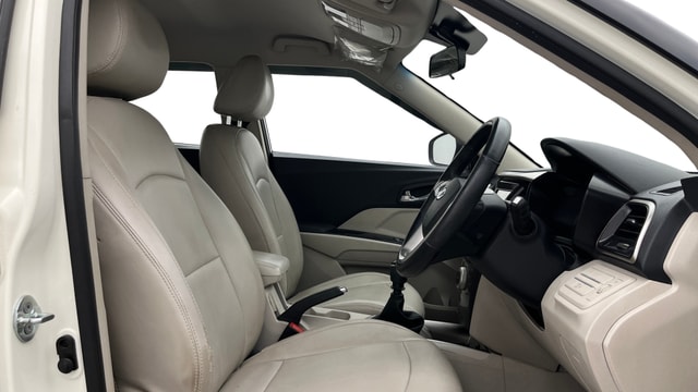 View Mahindra XUV300 Image 18 Used Mahindra XUV300 Image 18