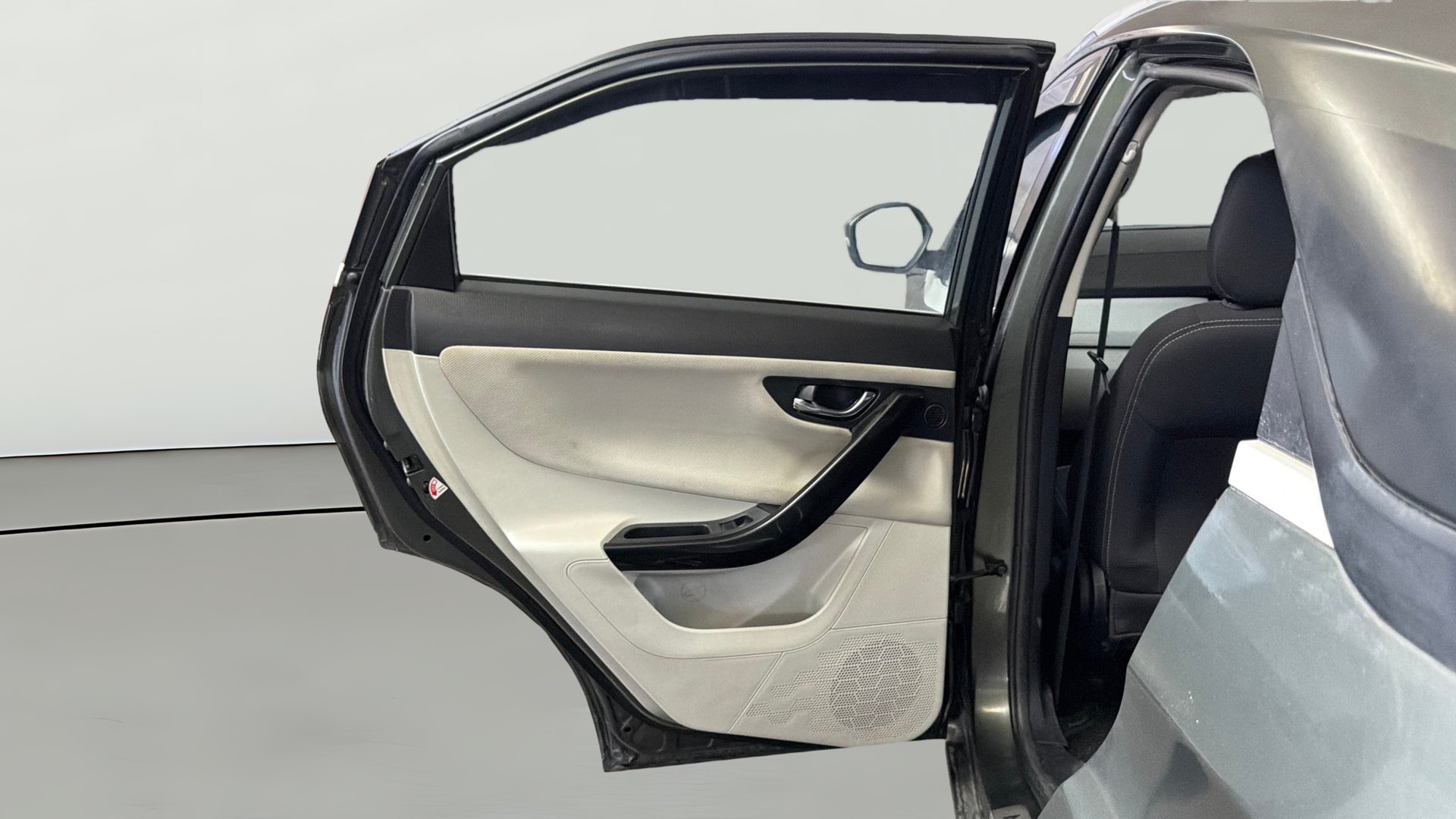 View 2021 Tata Nexon XZA Plus Diesel Image 22 Used 2021 Tata Nexon XZA Plus Diesel Image 22