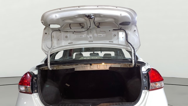 View Maruti Suzuki 1000 Image 16 Used Maruti Suzuki 1000 Image 16