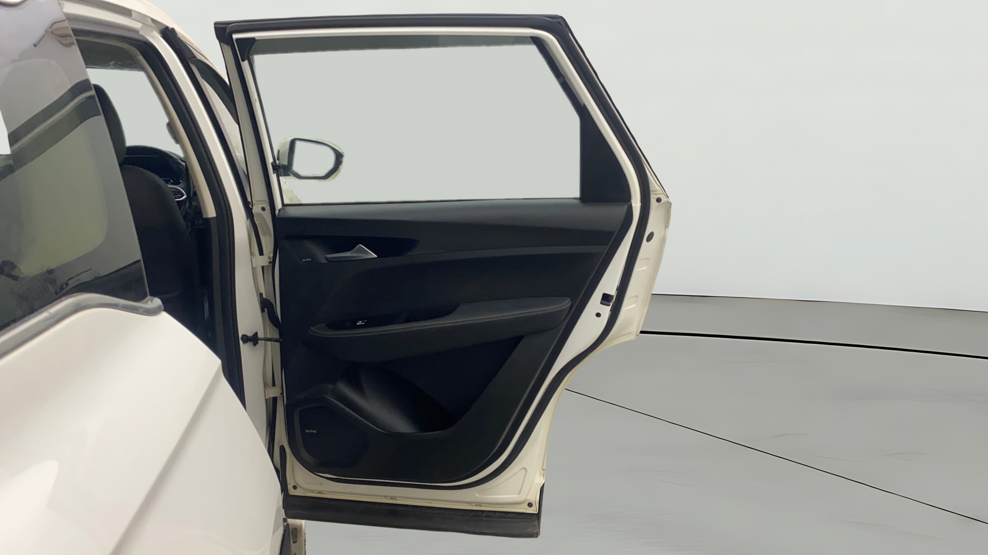 View 2020 MG Hector Sharp Diesel Image 5 Used 2020 MG Hector Sharp Diesel Image 5