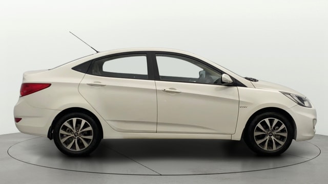 View Hyundai Fluidic Verna Image 26 Used Hyundai Fluidic Verna Image 26