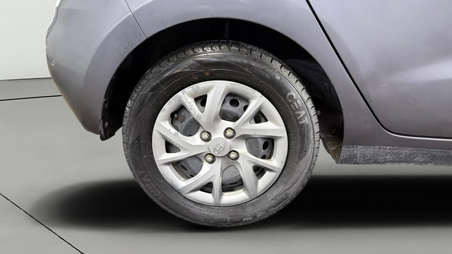View Hyundai Grand i10 Image 23 Used Hyundai Grand i10 Image 23