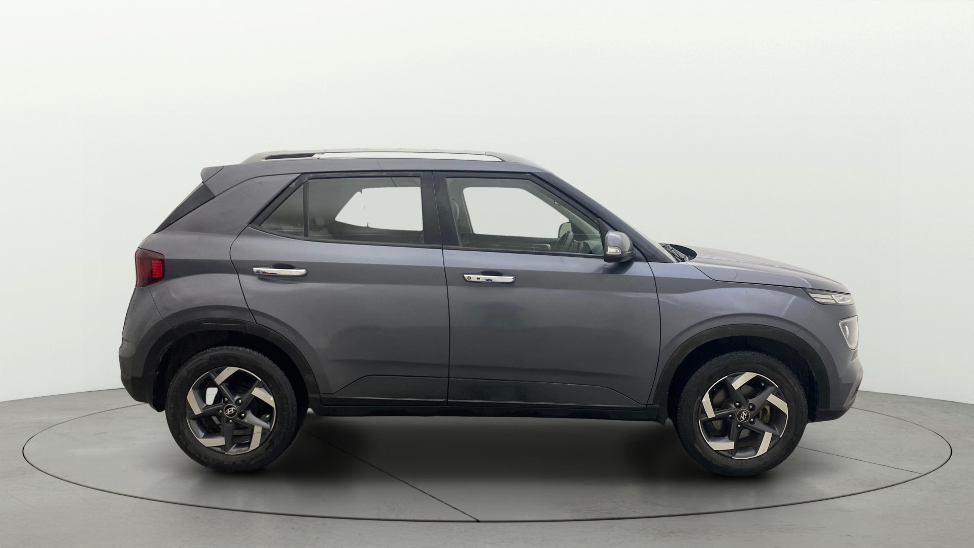 View 2019 Hyundai Venue SX Plus 1.0 Petrol AT Image 9 Used 2019 Hyundai Venue SX Plus 1.0 Petrol AT Image 9